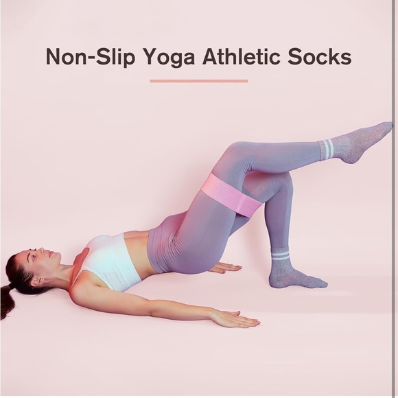 American Trends Pilates Socks 3 CT Non Slip, with Grips, for Women, Yoga & Barre - Picture 3 of 7